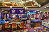 Vanilla ice buffalo run casino, koji je vlasnik hollywoodskog kasina u st louisu, premio 365 casino