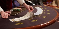 Kasino u blizini Lancastera pa, Pogled sa sjedala u amfiteatar hollywoodskog kasina, epiphone riviera vs casino