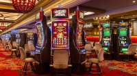 Kockarnice u Champaign Illinoisu, red rock kasino Božić, osage milijun dolara elm casino